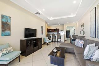 Elevated Ocean Villa 2 Pools & Pacific Views - 3