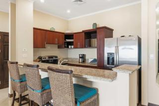 Elevated Ocean Villa 2 Pools & Pacific Views - 2
