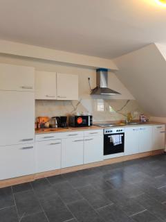 Schwert S29 Apartment Free Wifi & Parking - 9