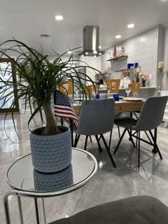 Newly Renovated Villa with Hot Tub - 2