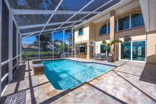 Private Beach & Pool Retreat, Dock, Kayaks & Dolphin Views - Seabird Shenanigans - Roelens - 1