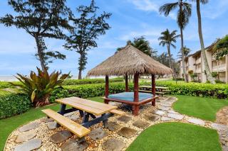 Islander on the Beach 204 - 5