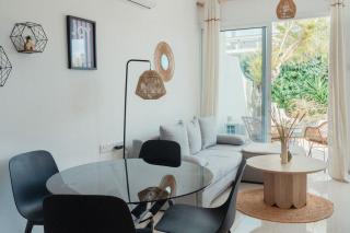 King's Beach Park - Unit 1 Stylish 1BR near Beach - 5