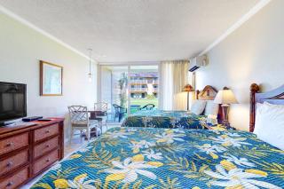 Islander on the Beach 121 - 2