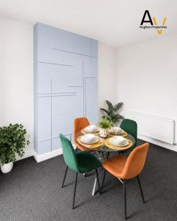 Cheshire 2-Bed House - Garden - Parking By AV Hughes Properties - 7