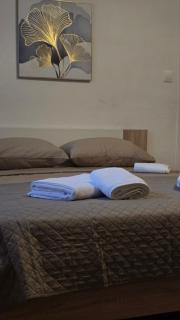 NEW! Enchanting house, wonderful sea view, Salamina - 2