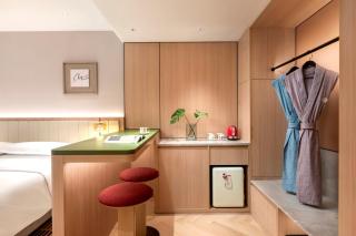 Atwell Suites Hefei City Center by IHG - 9