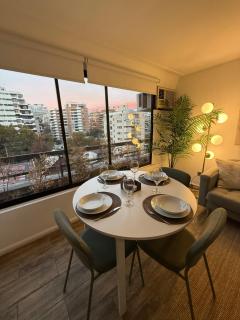 Luminoso y central dpto Duplex en barrio El Golf - Costanera Center - 7