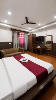 Hotel Royal Plaza - 7
