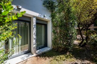 Rare Koukaki garden flat near Acropolis & metro - 4