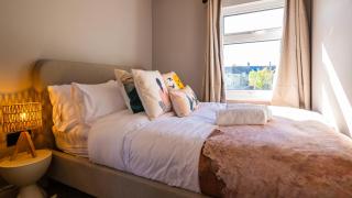 Cambridge Comfort Hub, Sleeps 8, Parking, Central - 6