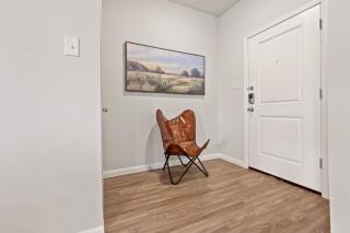 Spacious 3BR Retreat w Backyard Dining Lounge - 6