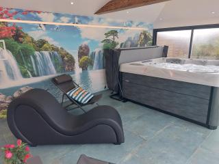 Ô Sens Jacuzzi et Massages - 0