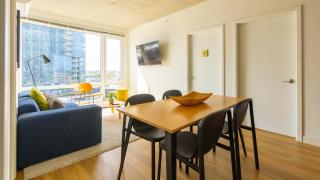 Modern 3BR Apartment Near North Ave Shops - 1