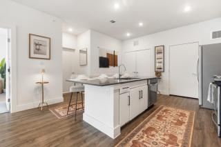 Modern 1BR Retreat w Pool and Patio Access - 4