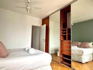 Ayres Recoleta 2 Bedroom Apartment - 9