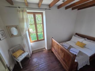 Beautifully renovated Farmhouse with private pool - 3