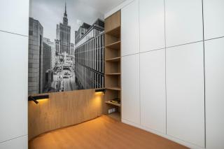 Warsaw Centrum Elegant Apartment - 4