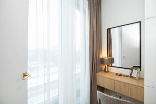 Warsaw Centrum Elegant Apartment - 6
