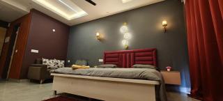 Moon light studio - 0