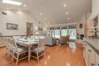 Pool, Tennis & Pickleball Ultimate Hill Country Retreat| Creek| Sleeps 10 - 5