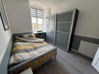 Newly refurbished 3BR - Bournemouth High Street - Beach 8 min walk - 8