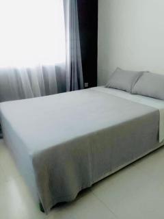 Greystones Apartment - 2