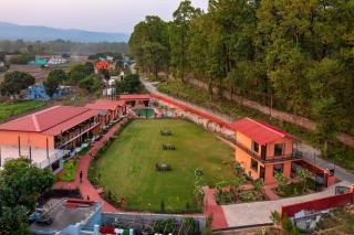 CASA restaurant & resort Jim Corbett - 4