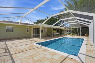 Super Private Home With Great Outdoor Space - 4