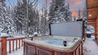 Twin Eagles Lodge - 9