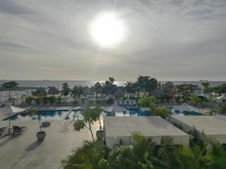 Aluna Beach - 8