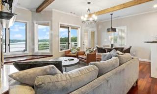 Emerald Bay Unit 1B - 3