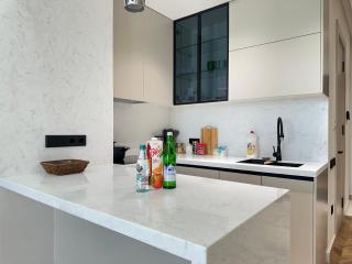 LuxStay Apartments - 3