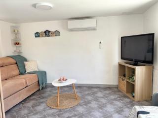 Petite maison avec jardin - 7