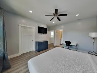 Wave and Sunset Serenity at Southern Vacation Rentals - 4