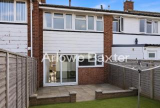 Bright 3-Bedroom House, Driveway and Garden - 5