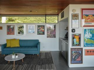 Malibu Mid-Century Modern Studio with Ocean Views - 2