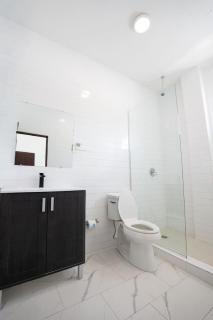 2 Bedroom Apt. Close to the beach - 6