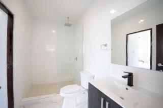 2 Bedroom Apt. Close to the beach - 2