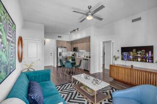 2BR Near Wynwood and Design District Walk to Restaurants - 2