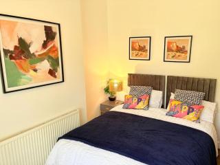 Metro Studios-Stylish Studios,Parking,Wifi,Special long stay deals, Contractors,NHS staff,Relocators,Leisure travellers, nr Sandwell hospital - 3