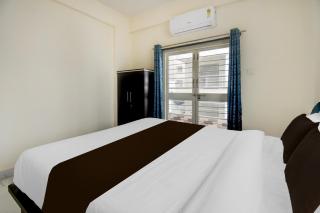 SPOT ON Hide Away Inn - 1