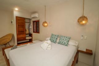 Tropical Garden Suites steps from the Lagoon - 6