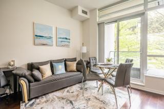 Calmness 1 BR Apartment in Downtown Toronto - 0