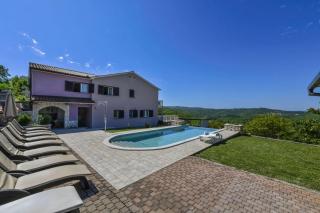 Villa Nori, a fantastic pool villa with a view - 0