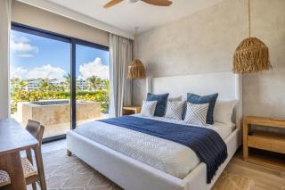 Luxury 3BR Apartment in Punta Cana Lagoon and Private Jacuzzi - 5