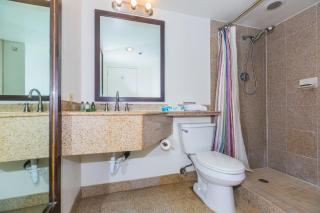 Spacious One Bedroom Harbor View Condos at Ilikai Marina With Private Balcony - 1