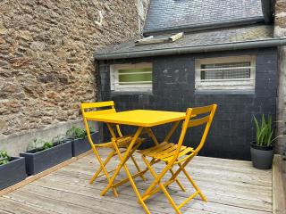 Maison de village au coeur de Saint Briac - 1