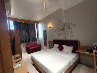Palette Hotel and Resort Pandharpur Bus Terminal - 0
