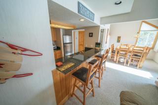 Quicksilver 1618 by SummitCove Lodging - 3